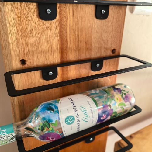 Wine rack - wall mounted (2)